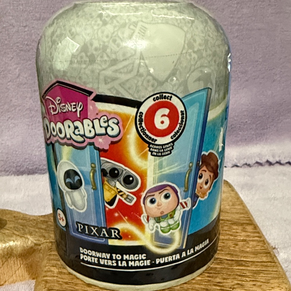 Toy Story Disney Doorables Pixar Surprise Pack - Doorway to Magic